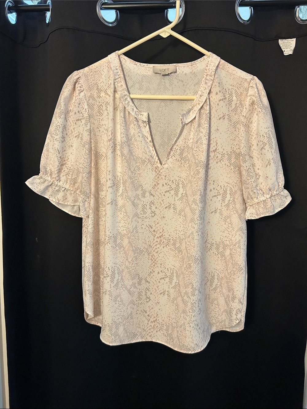LOFT Pale Pink & Cream Snake-Print Ruffle Sleeve Blouse